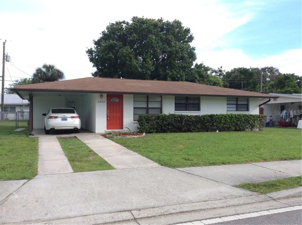 2920 Bayshore Gardens Pkwy., Bradenton, FL 34207