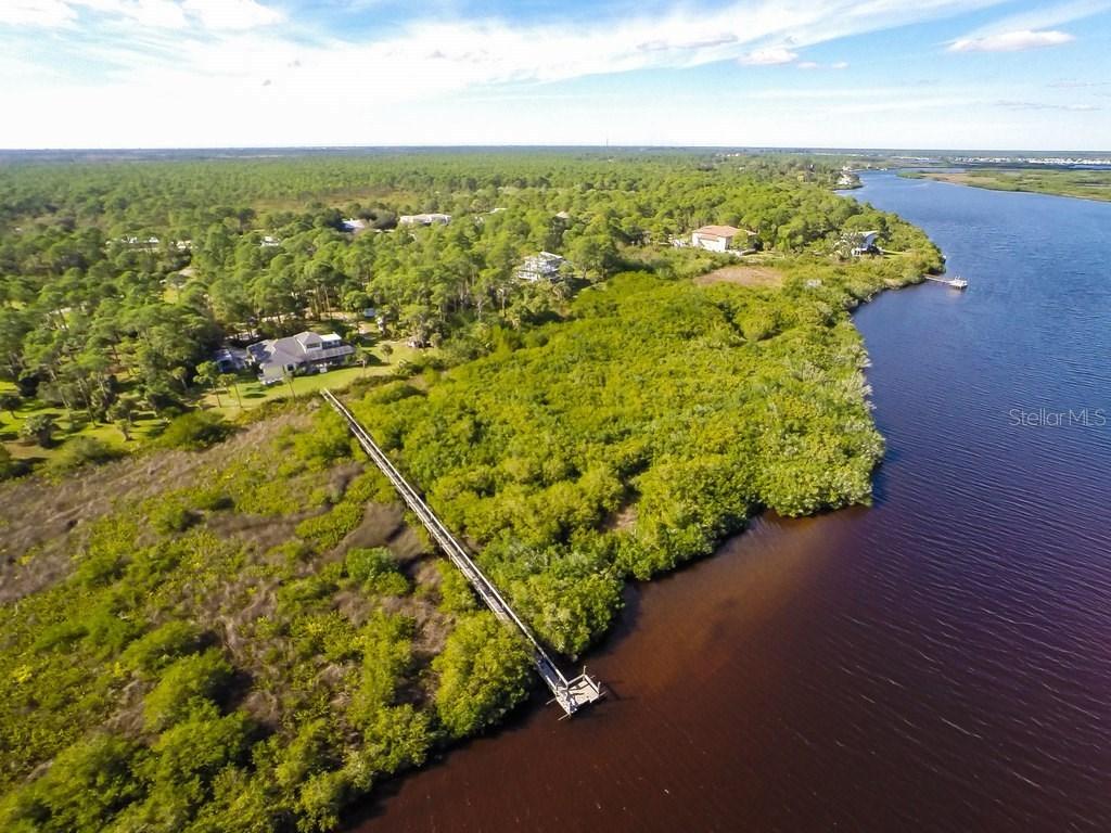 18 Riverfront Dr., Venice, FL 34293