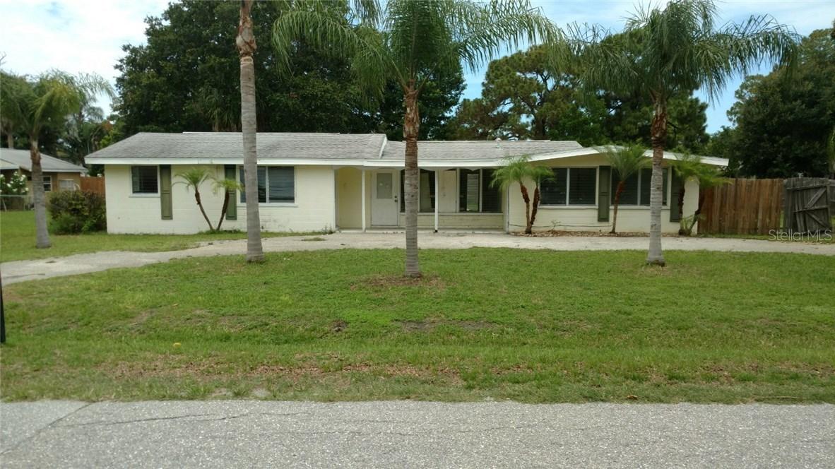130 Magnolia Ave., Englewood, FL 34223