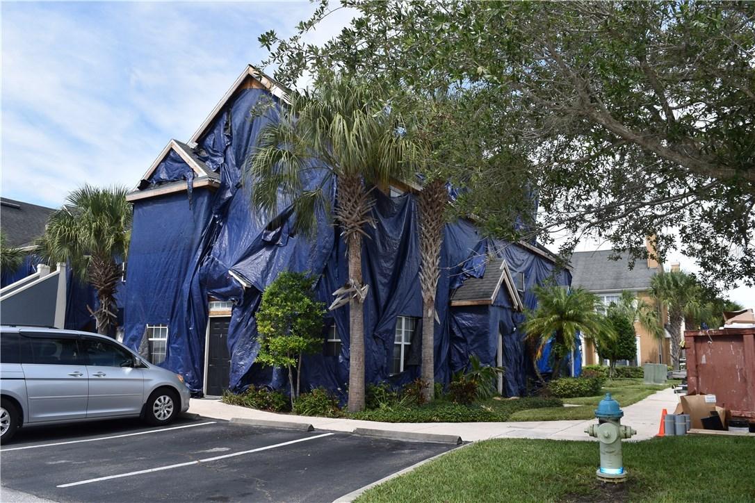 5540 Rosehill Rd. #203, Sarasota, FL 34233