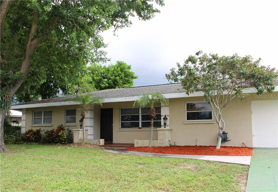 2511 Sheridan Dr., Sarasota, FL 34239