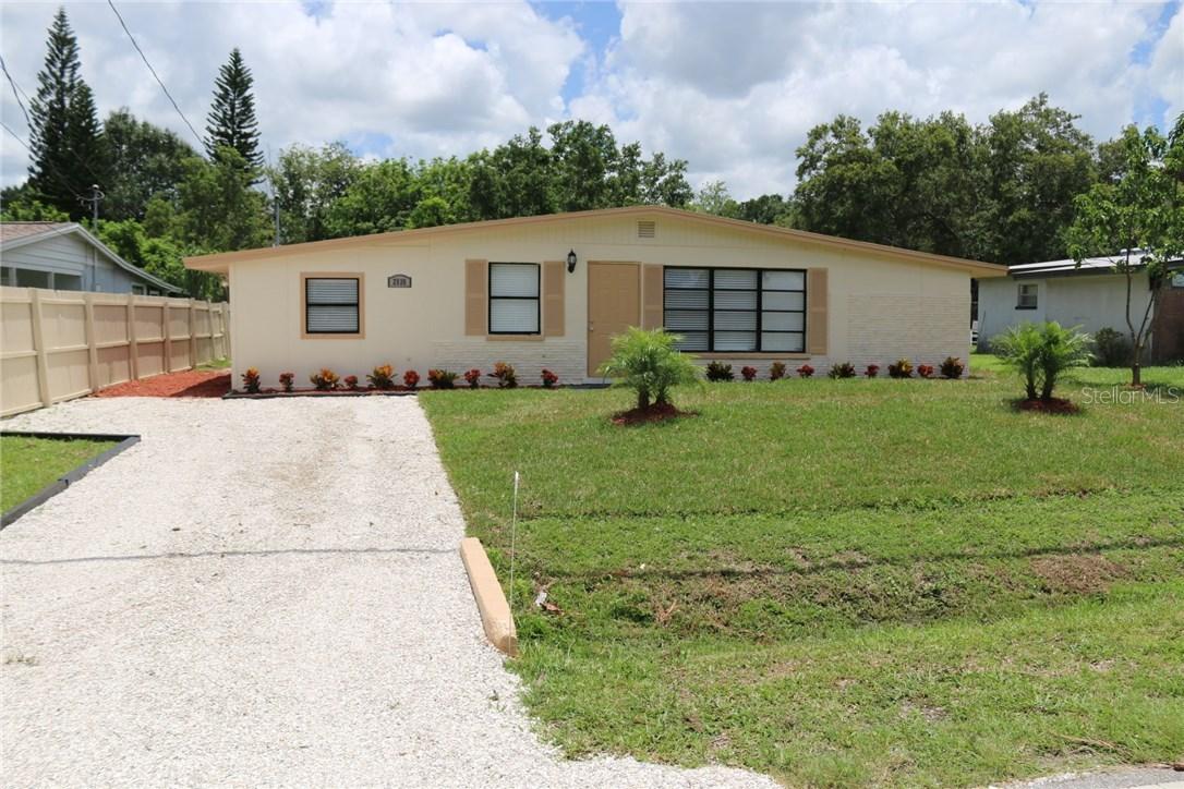 2535 Vinson Ave., Sarasota, FL 34232