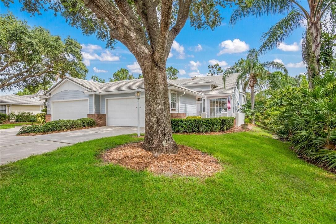 6319 Walton Heath Pl., University Park, FL 34201