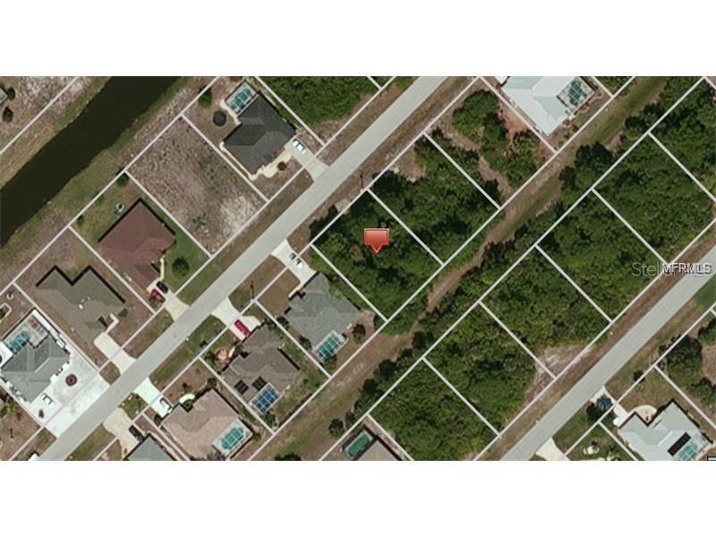225 Broadmoor Ln., Rotonda West, FL 33947