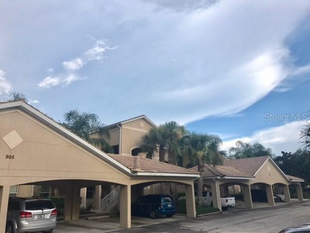 905 Fairwaycove Ln. #202, Bradenton, FL 34212
