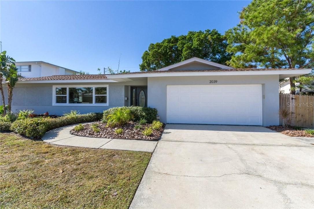 2039 Dolphin Blvd., St Petersburg, FL 33707