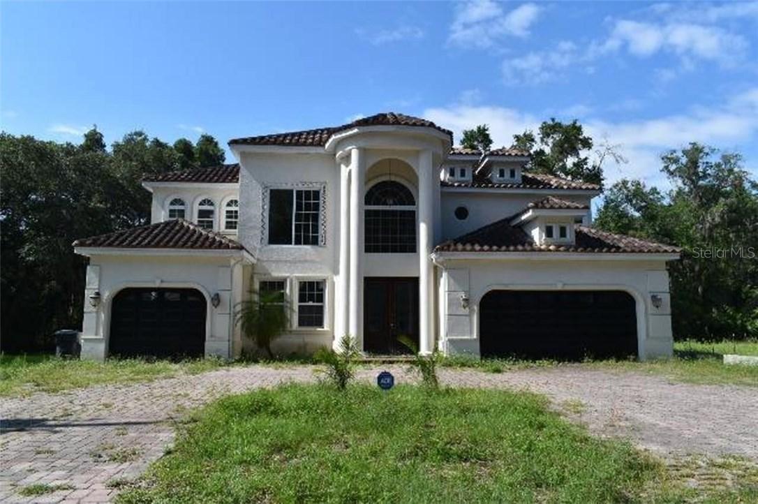 120 W Chapman Rd., Lutz, FL 33548