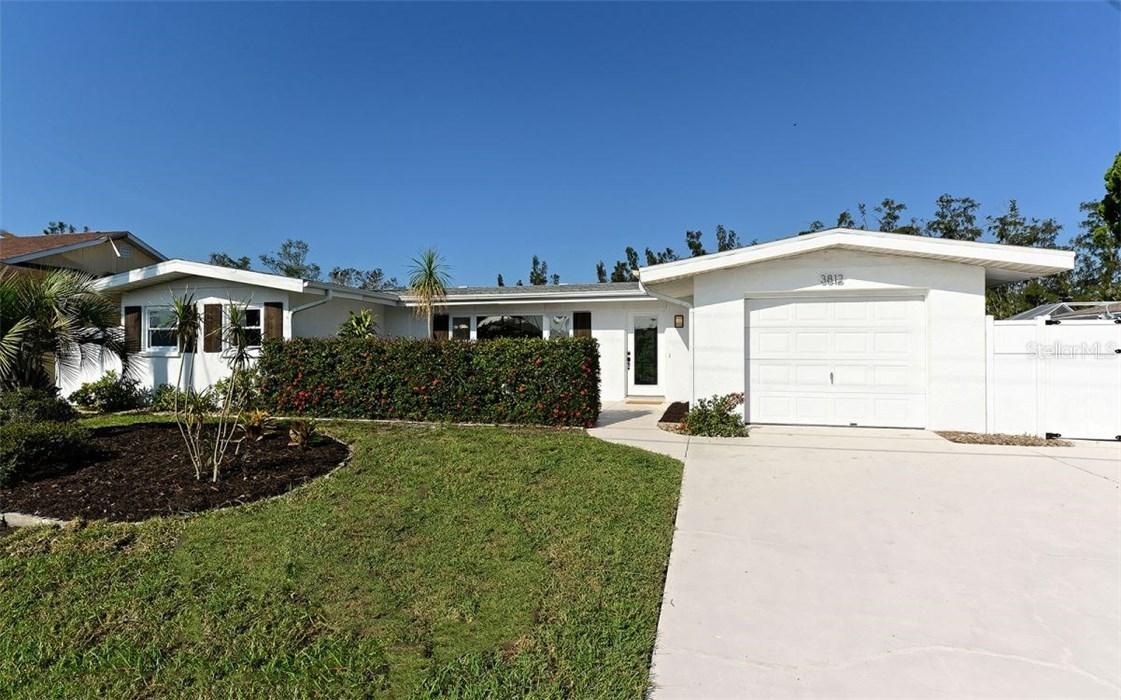 3812 101st St., Bradenton, FL 34210