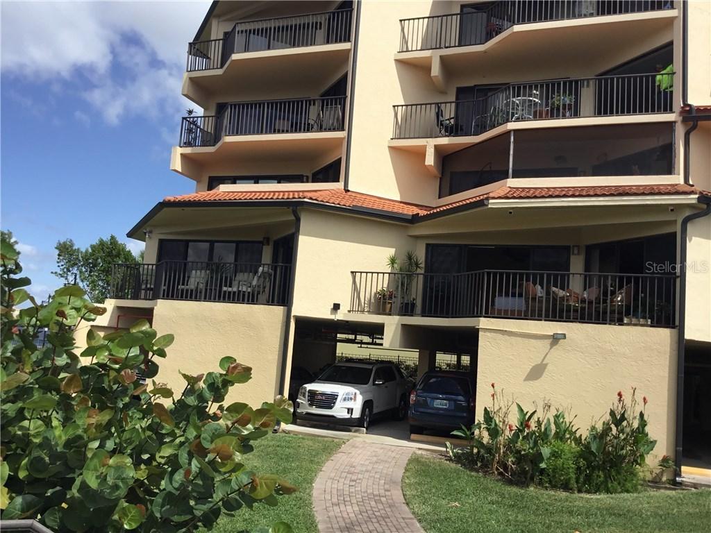 204 3rd St. #107, Bradenton, FL 34205