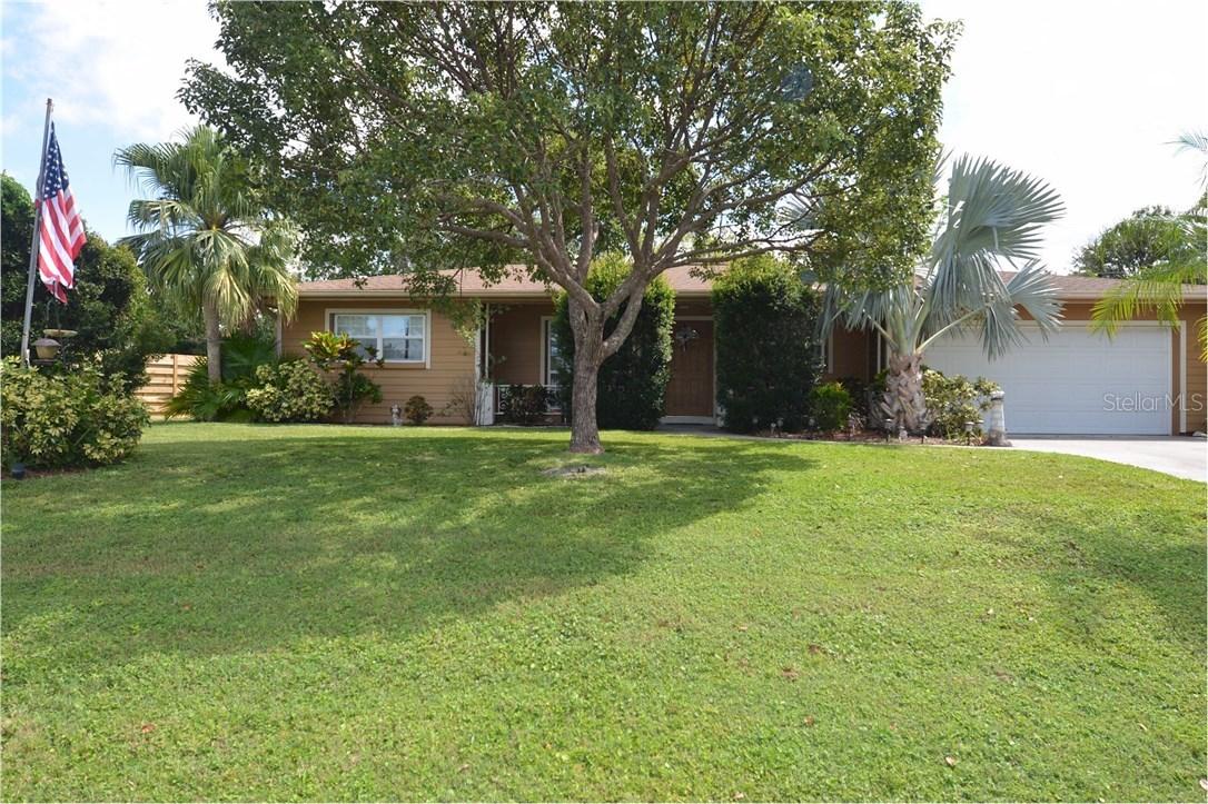 2638 Sunnybrook Dr., Sarasota, FL 34239
