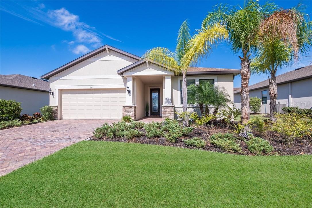 6819 49th Dr., Bradenton, FL 34203