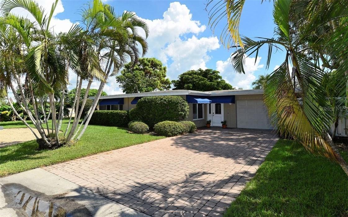 518 Bayview Dr., Longboat Key, FL 34228