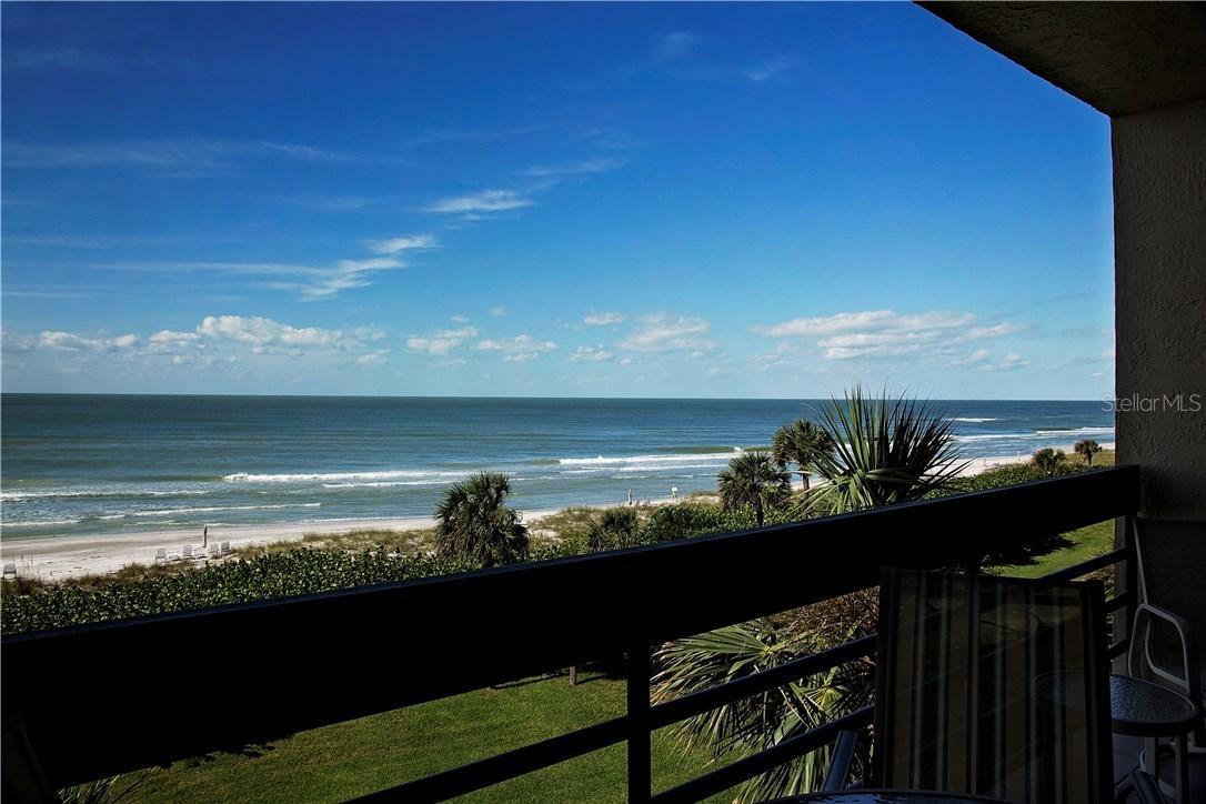 1045 Gulf Of Mexico Dr. #302, Longboat Key, FL 34228