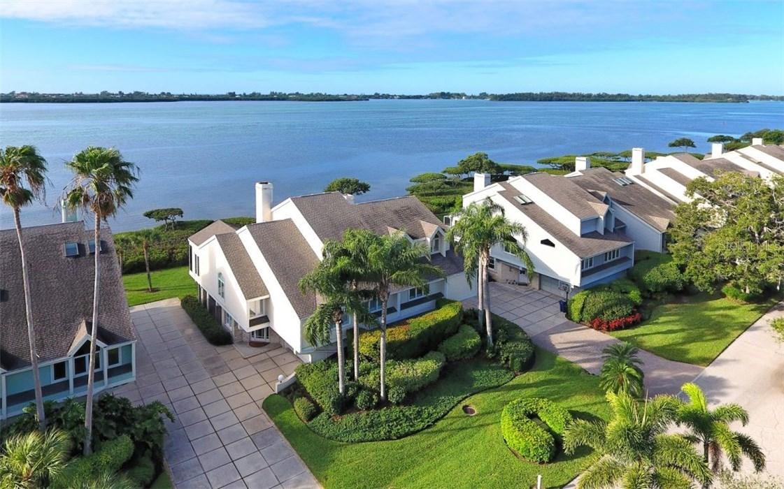 62 Tidy Island Blvd., Bradenton, FL 34210