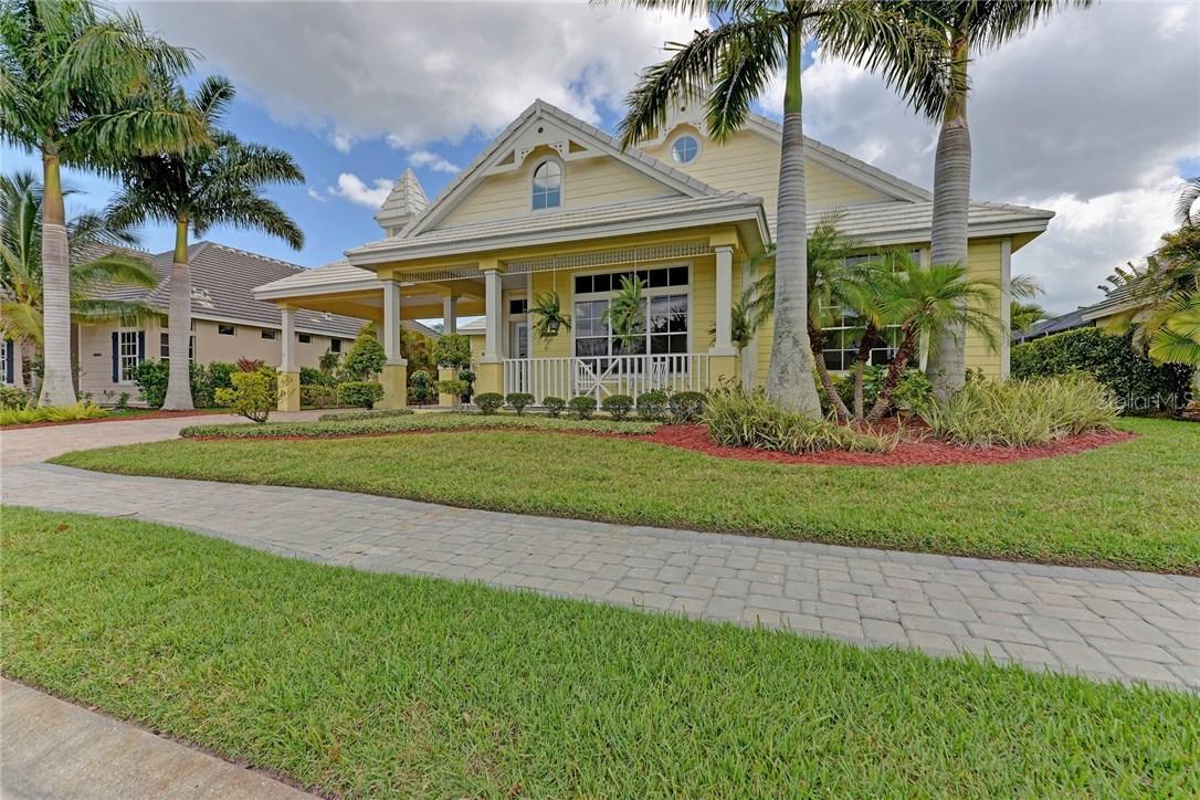 541 Fore Dr., Bradenton, FL 34208