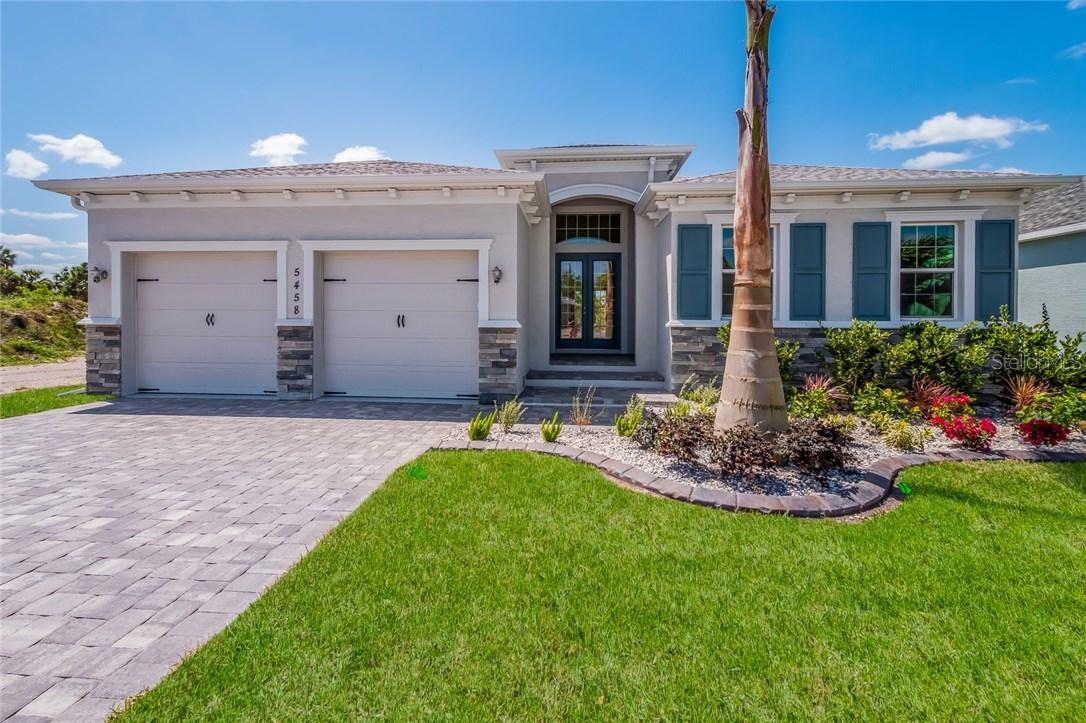 5458 56th Court East Ct., Bradenton, FL 34203
