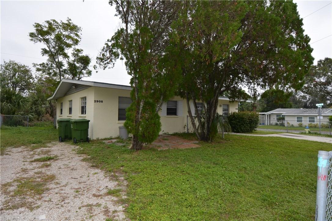2906 N Orange Ave., Sarasota, FL 34234