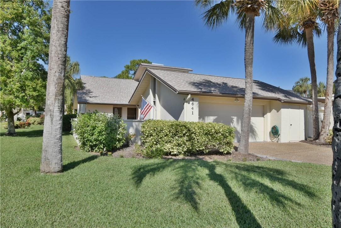 4641 La Jolla Dr., Bradenton, FL 34210