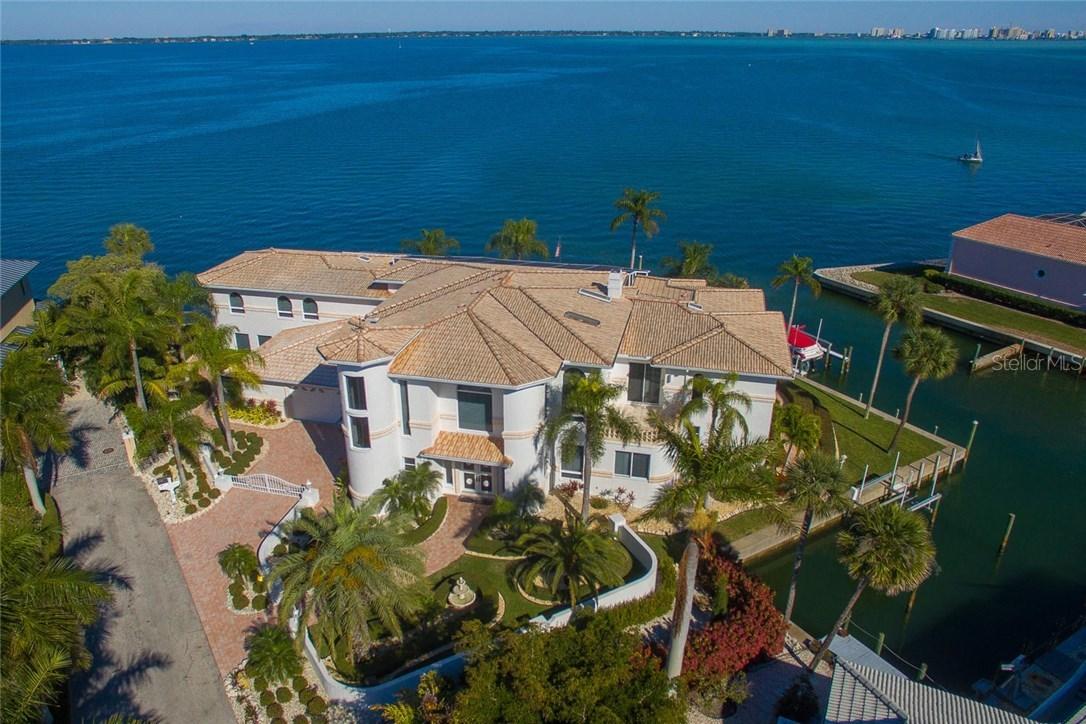590 Golf Links Ln., Longboat Key, FL 34228