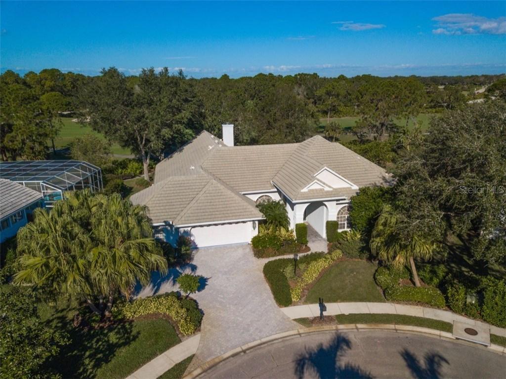 8136 Regents Ct., University Park, FL 34201