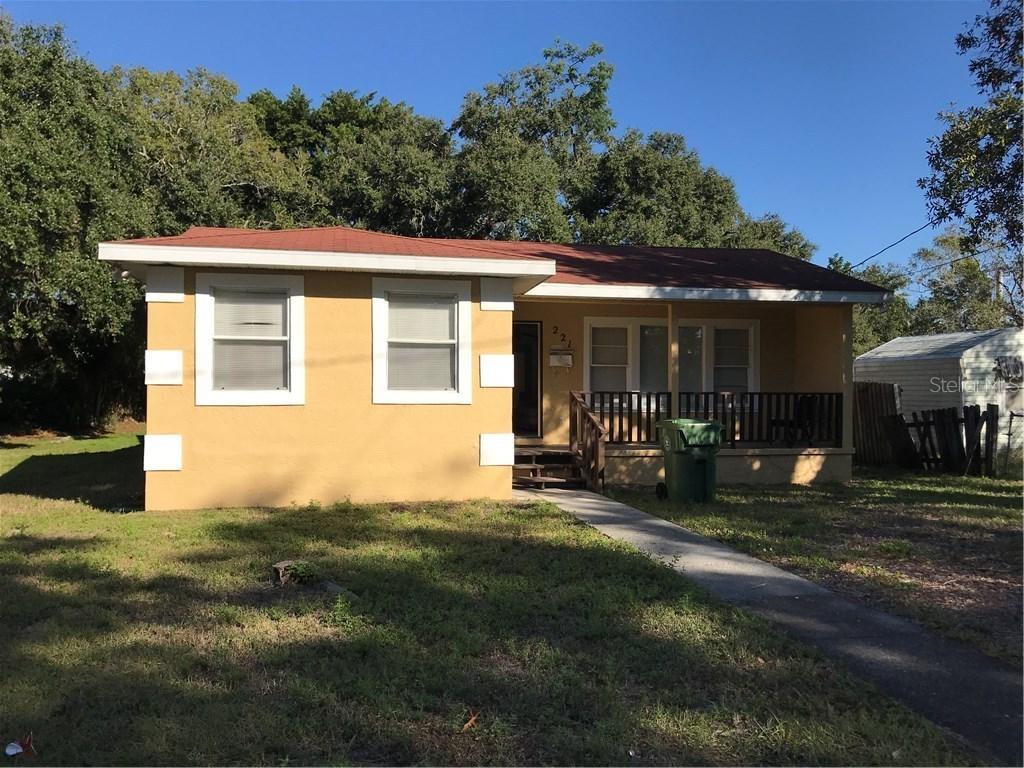221 11th Ave., Bradenton, FL 34208