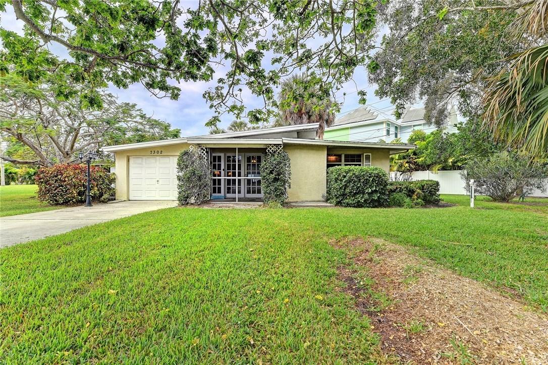 7302 Palm Dr., Holmes Beach, FL 34217