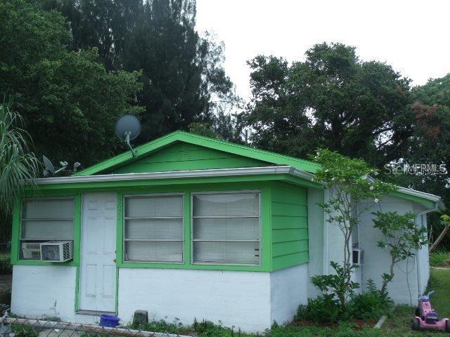 823 30th Ave., Bradenton, FL 34205