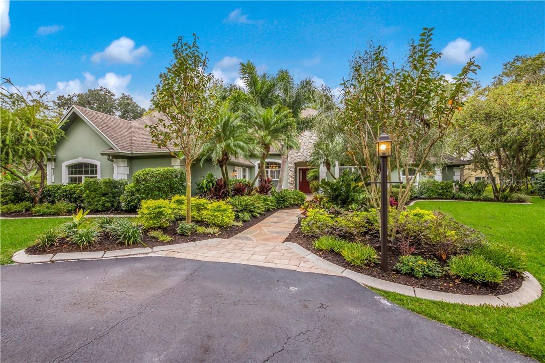 6301 44th Ave., Bradenton, FL 34203