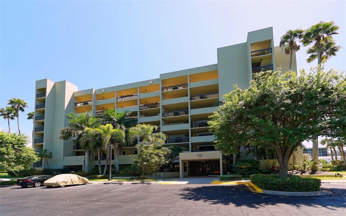 1115 Gulf Of Mexico Dr. #105, Longboat Key, FL 34228