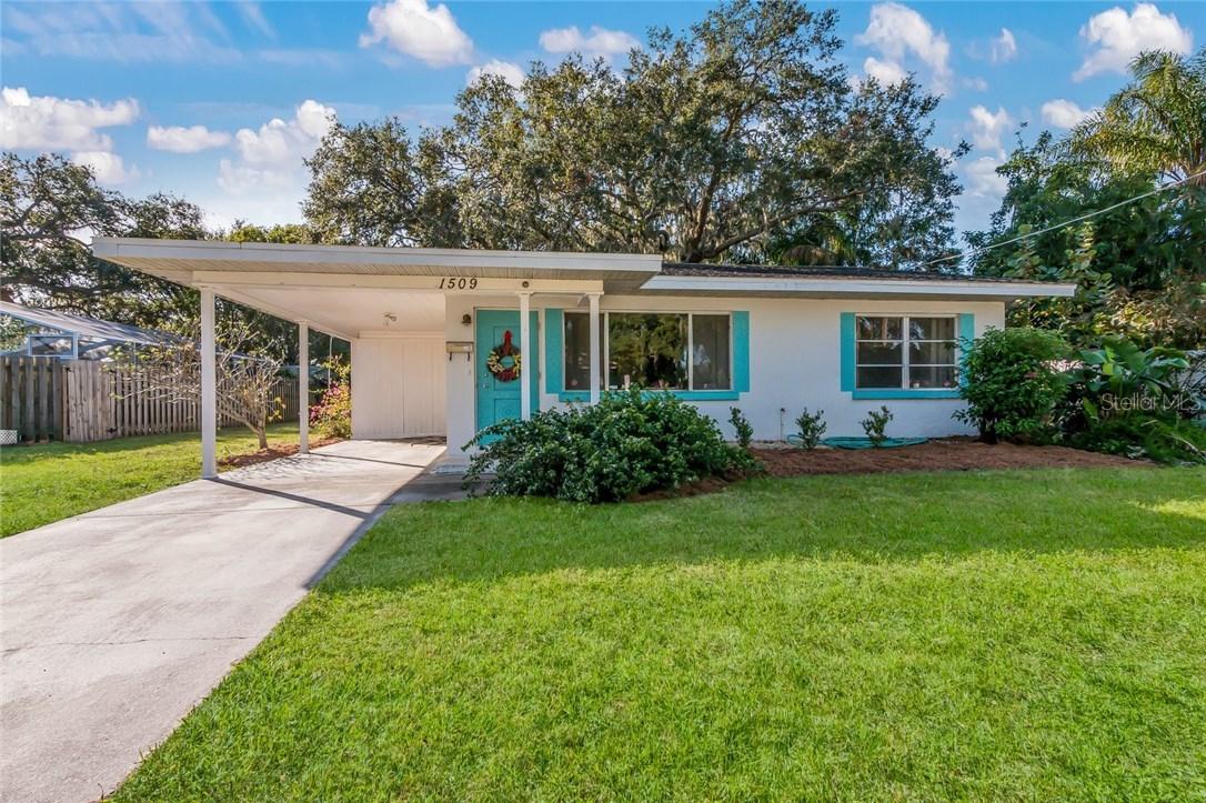 1509 8th St., Palmetto, FL 34221