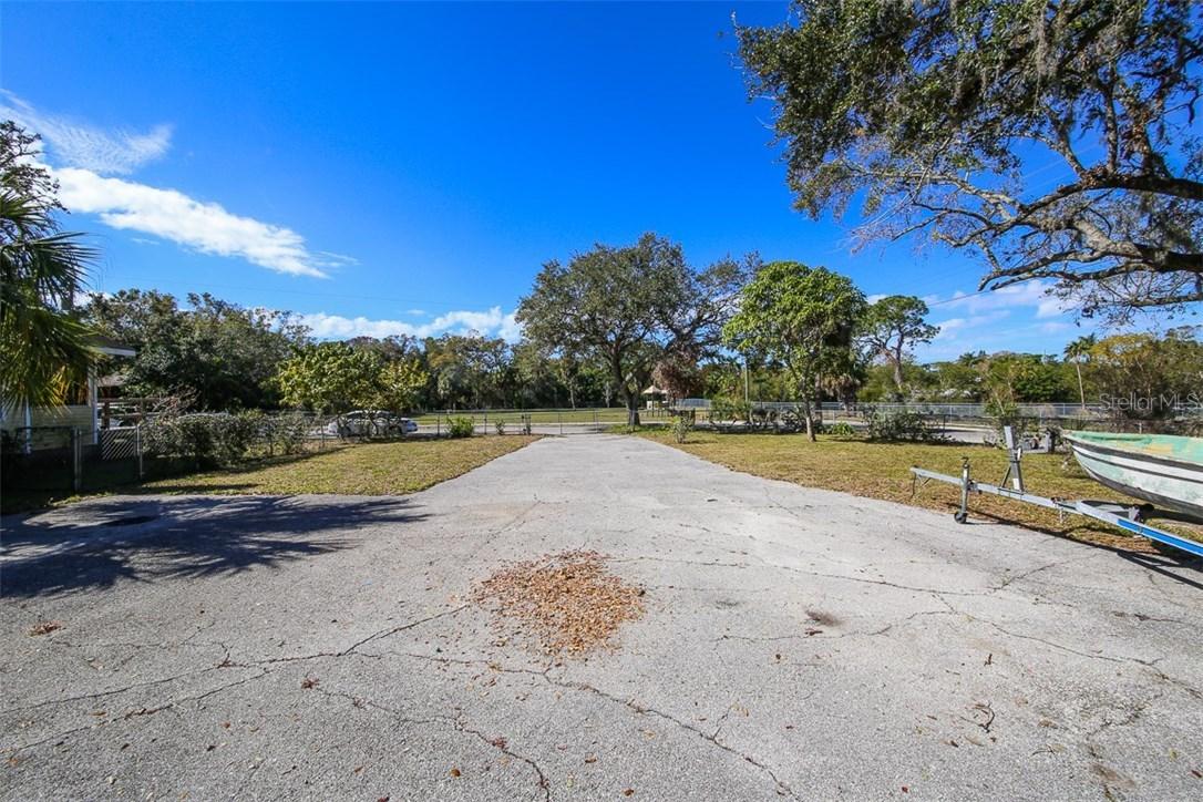 1921 10th Ave., Bradenton, FL 34205