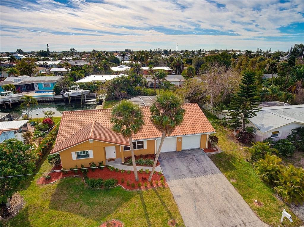 511 70th St., Holmes Beach, FL 34217