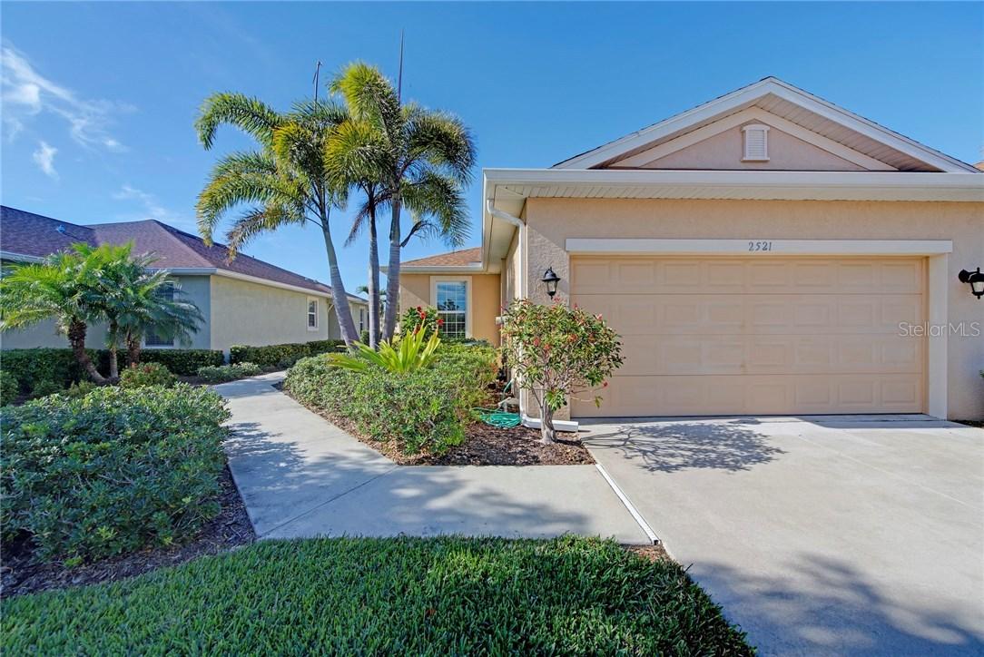 2521 Terracina Dr, Venice, FL 34292