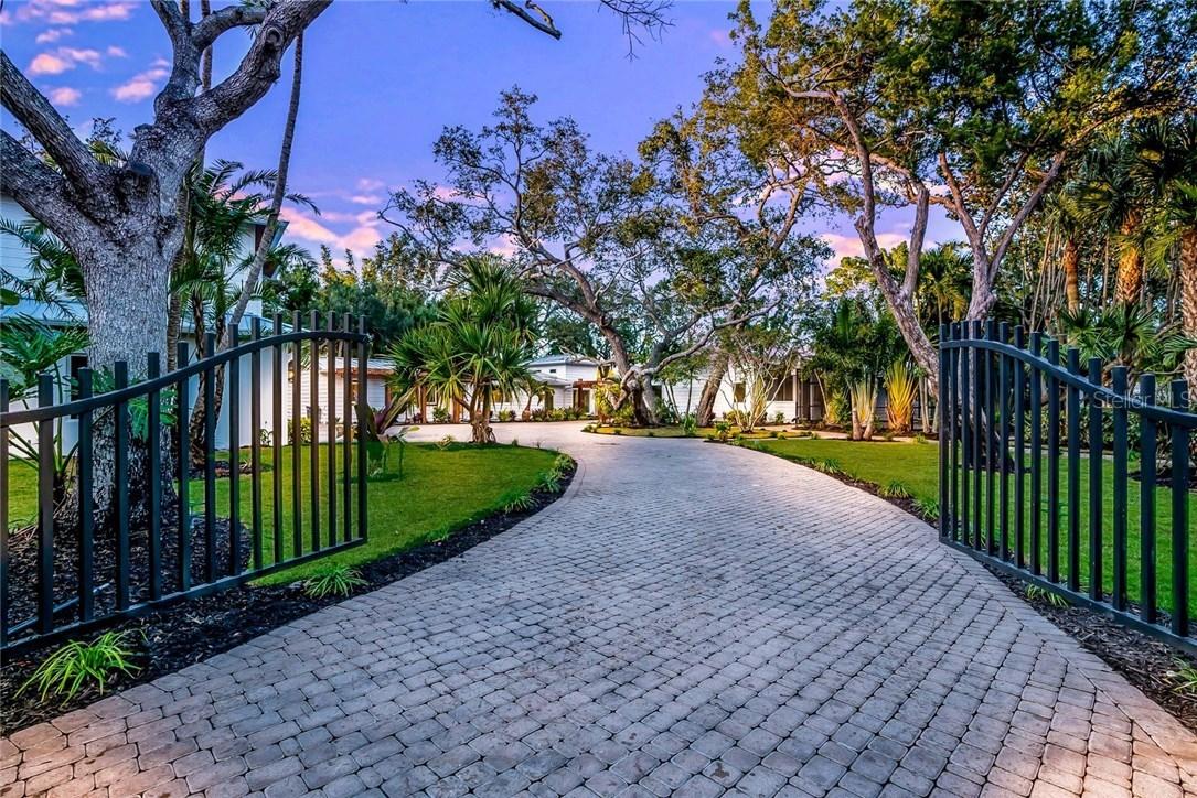 7245 Midnight Pass Rd., Sarasota, FL 34242