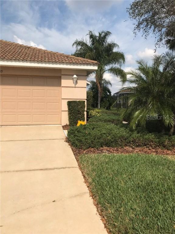 8305 Summer Greens Ter., Bradenton, FL 34212