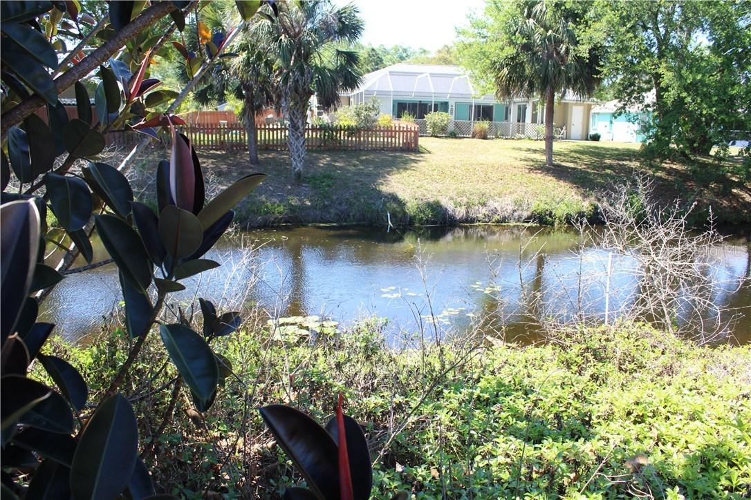 10038 Charlemont Ave., Englewood, FL 34224