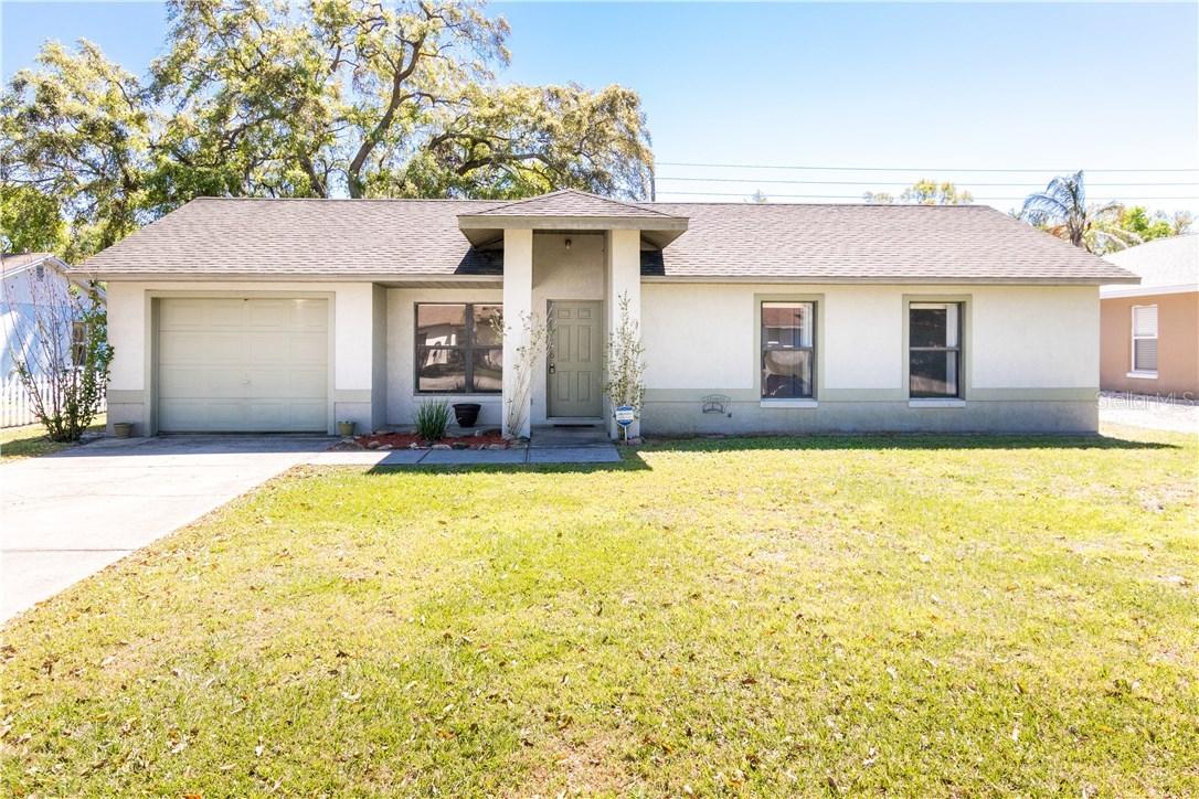 2931 Banyan Ln., Lakeland, FL 33805