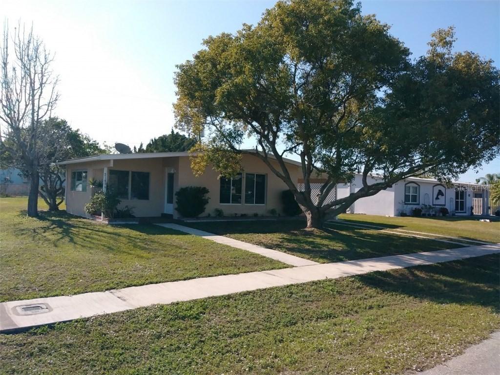 21899 Cellini Ave., Port Charlotte, FL 33952