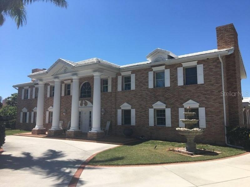 540 N Spoonbill Dr., Sarasota, FL 34236