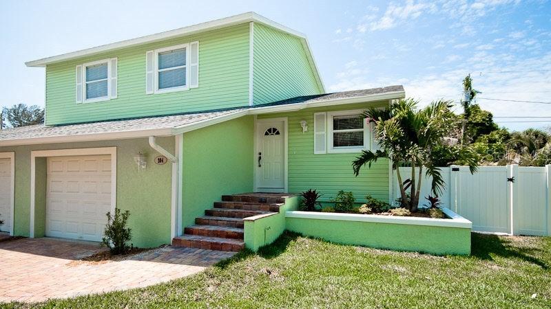 204 73rd St., Holmes Beach, FL 34217