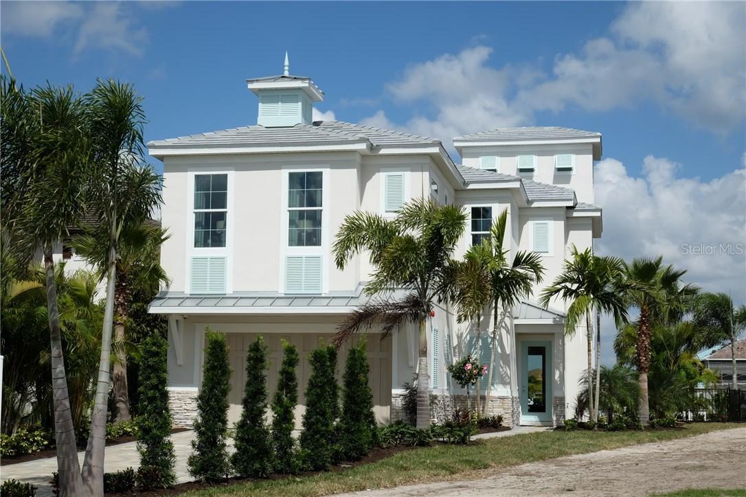4607 5th Ave., Bradenton, FL 34208