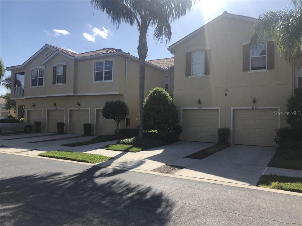 3673 Parkridge Cir. #8-101, Sarasota, FL 34243