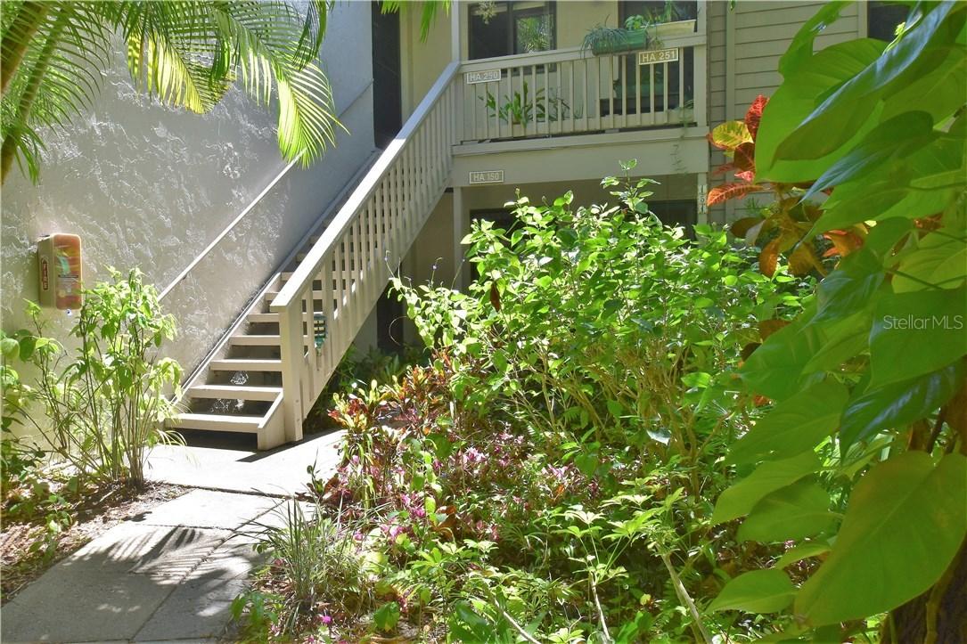 1523 Clower Creek Dr. #150, Sarasota, FL 34231