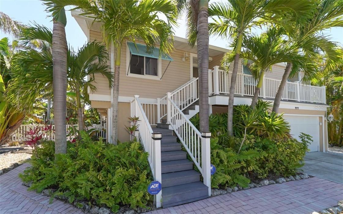 227 85th St., Holmes Beach, FL 34217