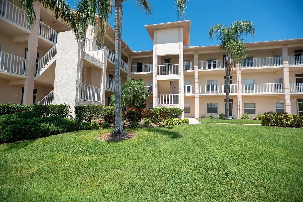 9610 Club South Cir. #4203, Sarasota, FL 34238