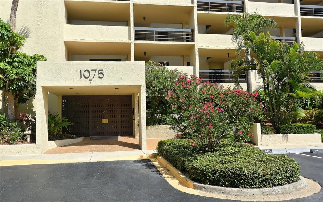 1075 Gulf Of Mexico Dr. #504, Longboat Key, FL 34228