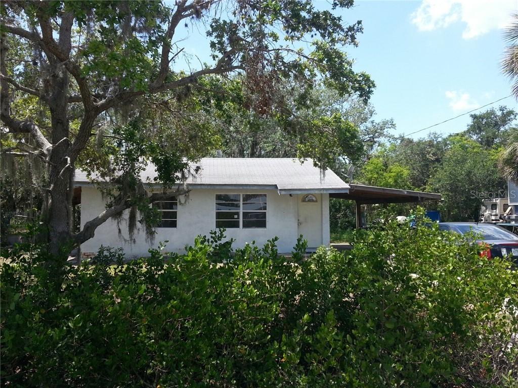 6903 11th Ave E Ave., Palmetto, FL 34221