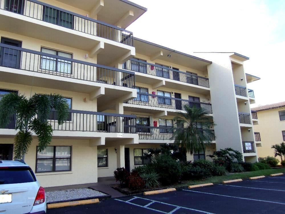 315 30th Ave. #B402, Bradenton, FL 34205