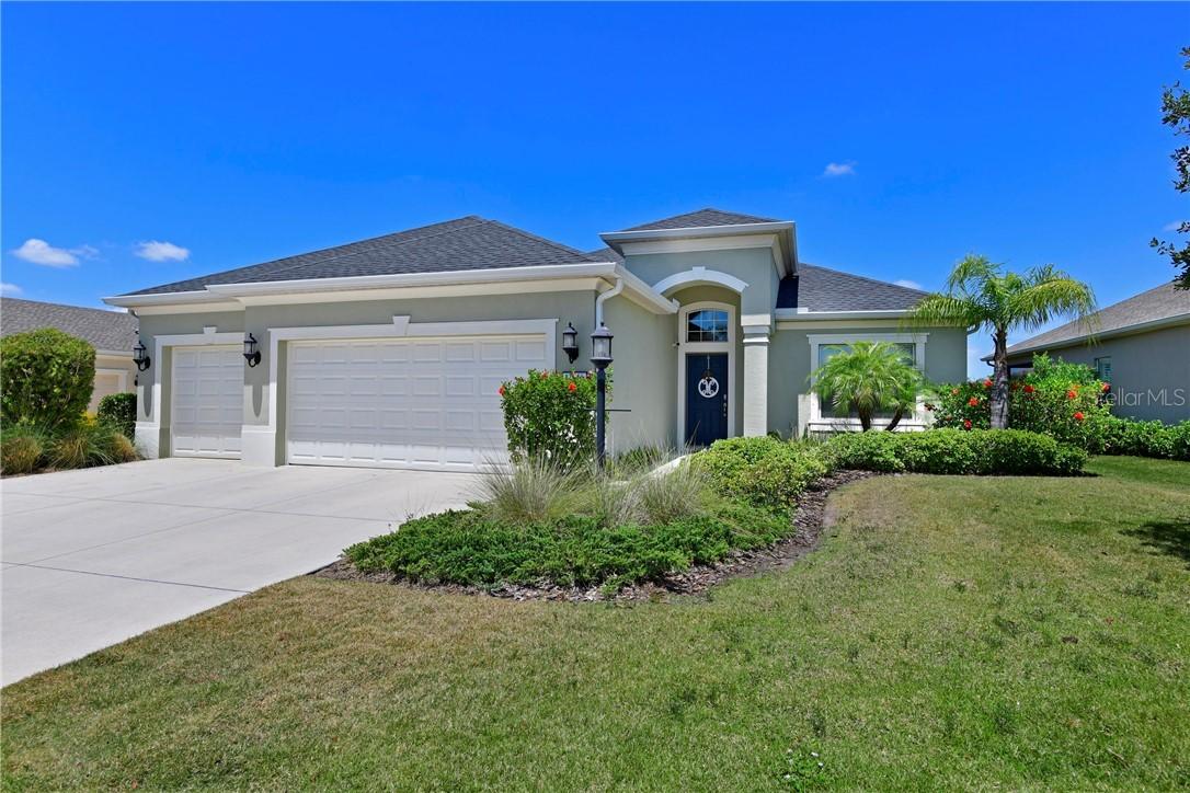 12046 Forest Park Cir., Bradenton, FL 34211