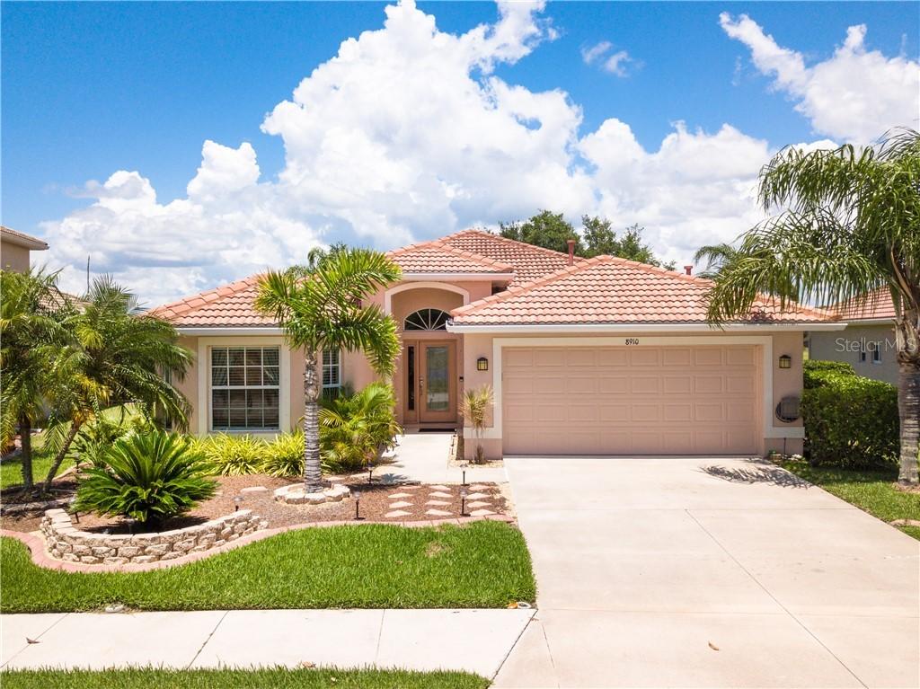 8910 Stone Harbour Loop, Bradenton, FL 34212